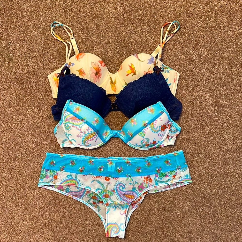 3 beautiful bras & 1 matching undie!
